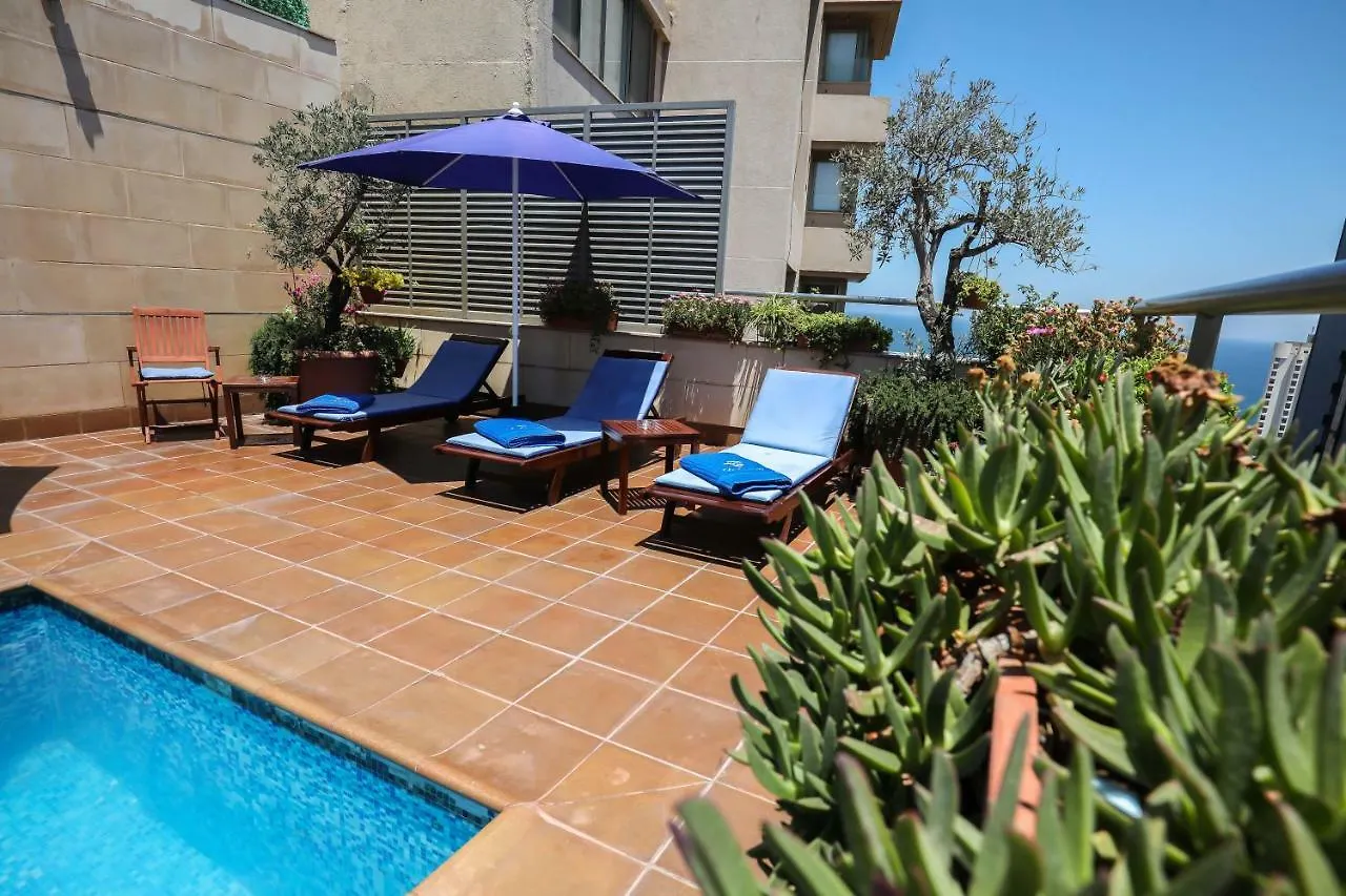 Sky Suites Beirut 0*,